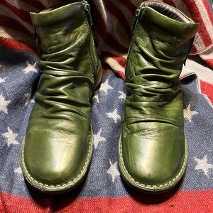Miz Mooz Luna Ankle Boots Size 11 Kiwi Color